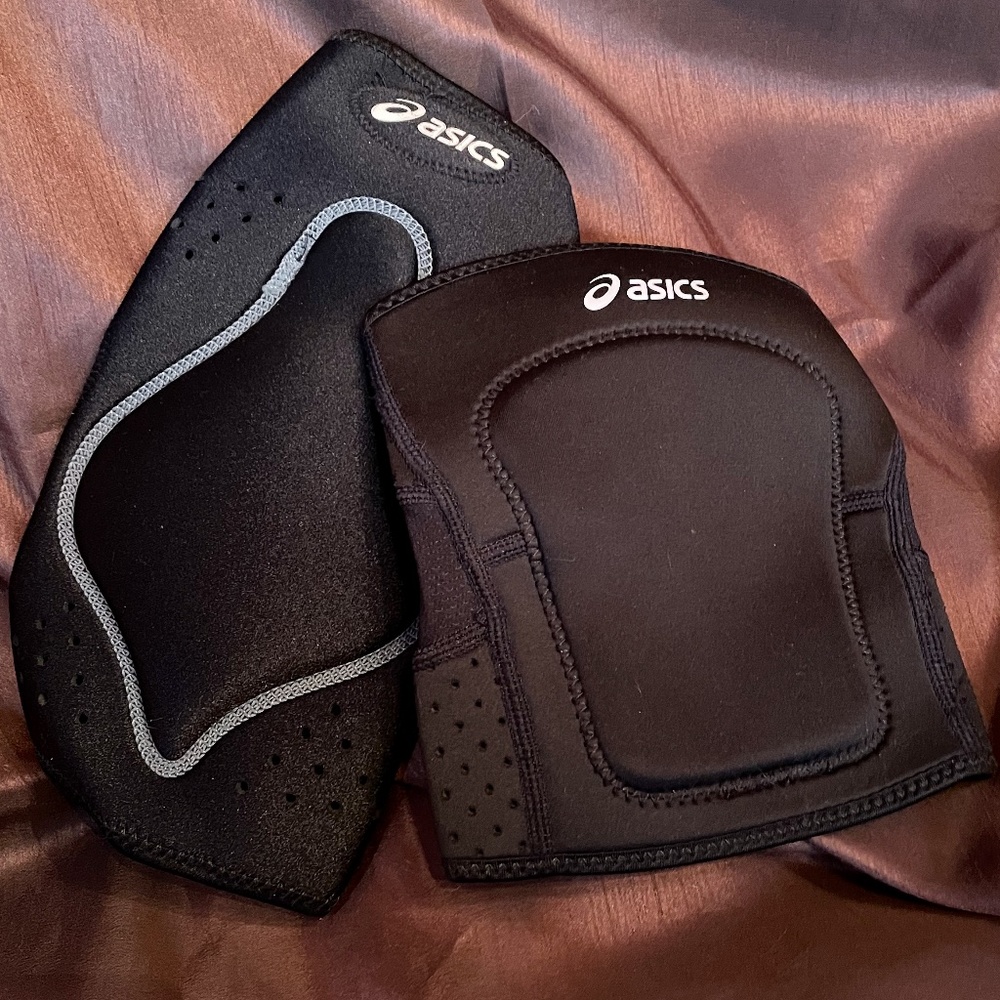 ASICS Men's Super-Sleeve Wrestling Knee Pad